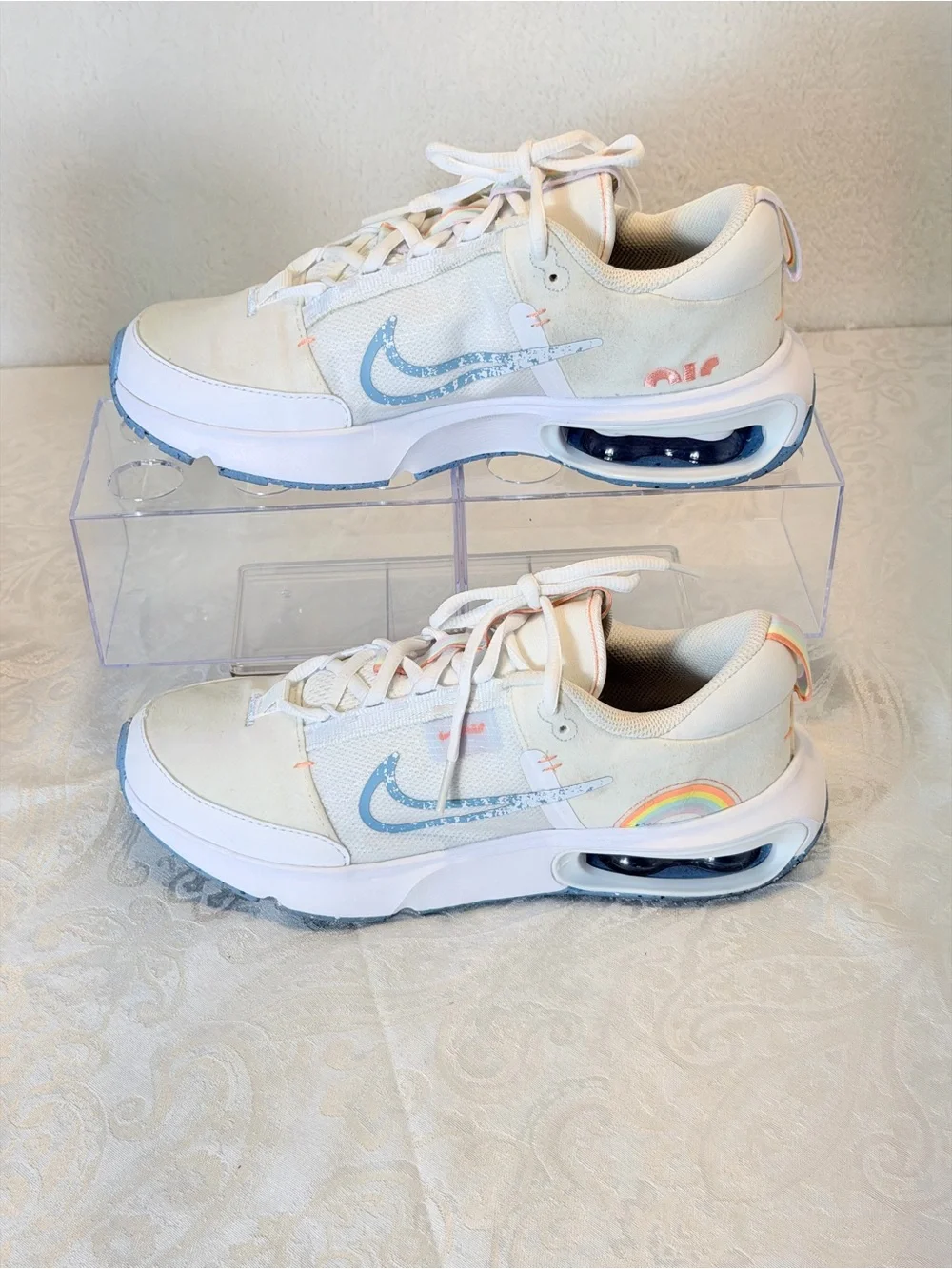 Nike Air Max INTRLK SE White Worn Blue Rainbow Shoes DM1211-100 Size 7Y Big Kids